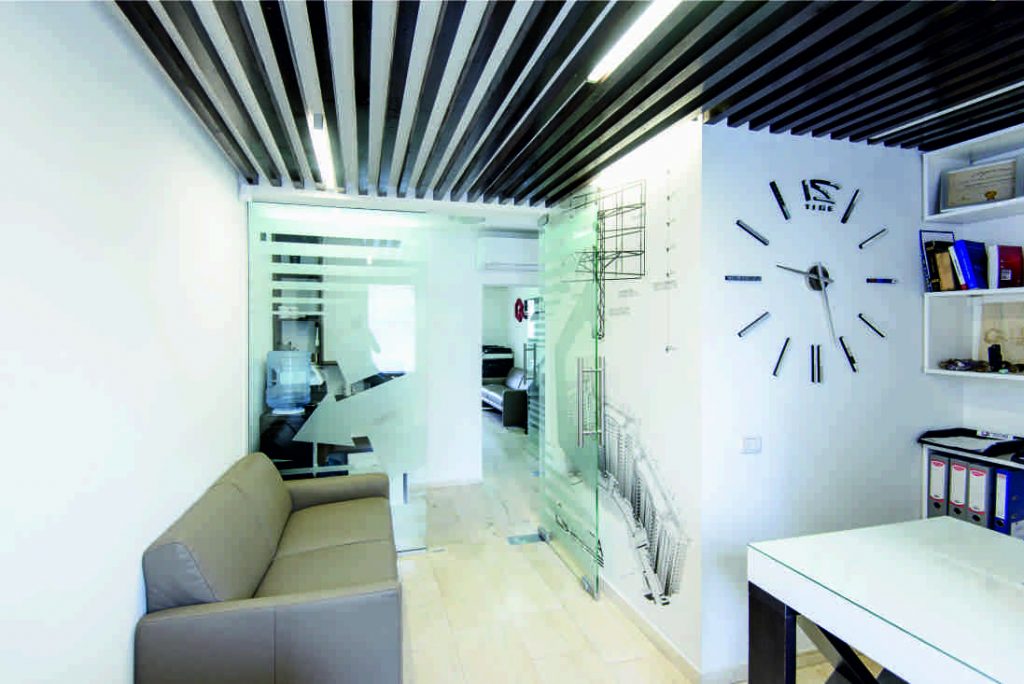 Birou design modern Penta Media