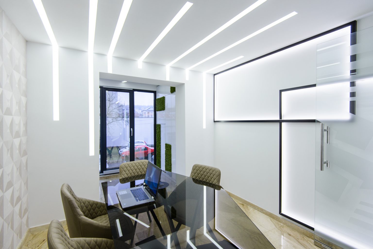 Birou design modern Penta Media