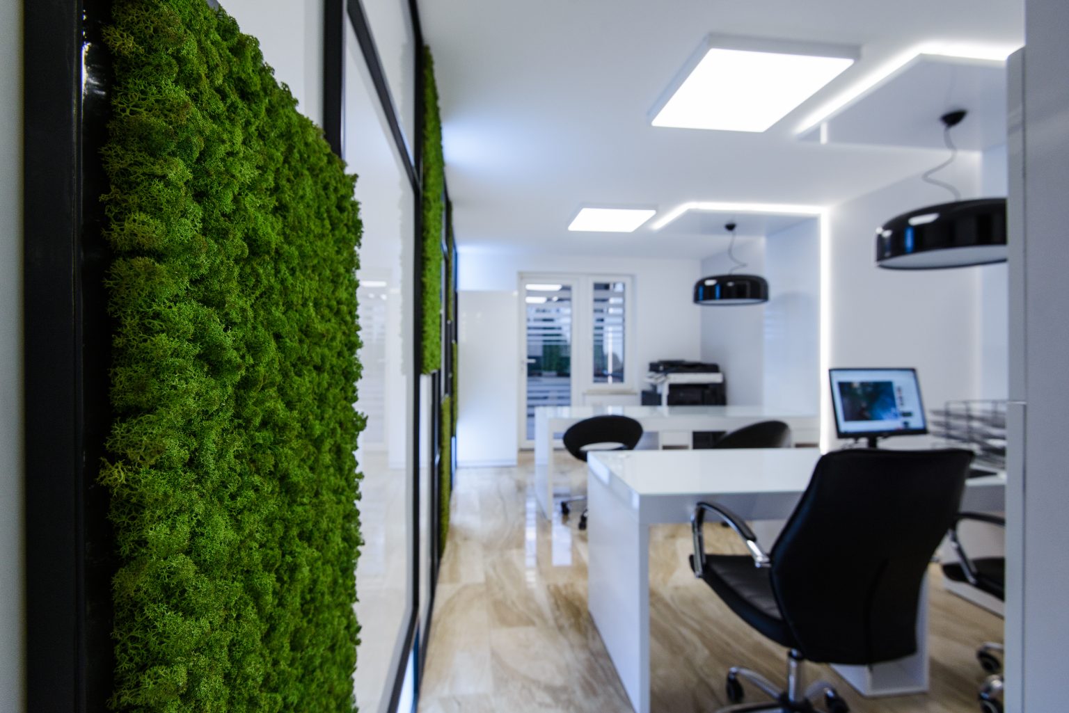 Birou design modern Penta Media