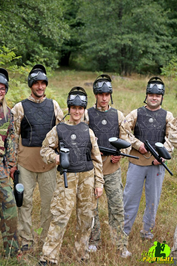 Echipa Penta Media în team building