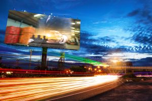 publicitatea stradala - panouri publicitare pe autostrada